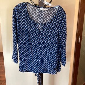 Cleo Geometic all over print top